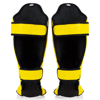 Schienbeinschoner Fairtex Wettbewerb SP5 mit gelben Fußschutz