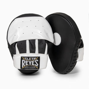 Cleto Reyes Gebogene Handschuhe für Passspiel