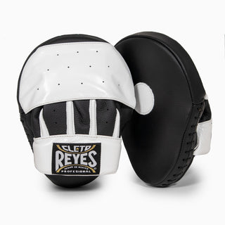 Cleto Reyes Gebogene Handschuhe für Passspiel