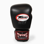 Muay Thai Handschuhe Twins Special BGVL4 Rot-schwarz-weiß