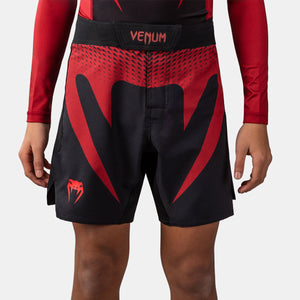 Shorts Kind MMA Venum Attack Schwarz-Rot-Combat Arena