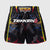 Shorts kick-thai Venum Tekken 8 Yoshimitsu Schwarz-Orange-Combat Arena