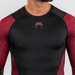 Rashguard Venum Assassin's Creed Shadows maniche lunghe Rosso-nero-Combat Arena