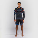 Rashguard Venum Tekken 8 Yoshimitsu Langarm Schwarz-Orange-Combat Arena