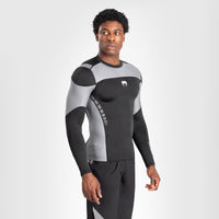 Rashguard Venum Tempest Langarm Schwarz-Combat Arena