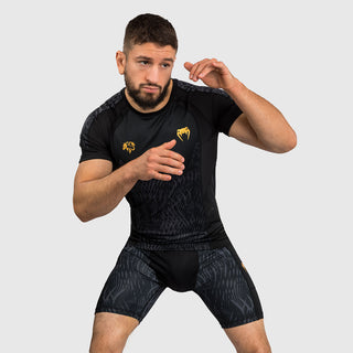 Rashguard Venum x Chimaev Wild Borz kurzärmlig Schwarz-Combat Arena